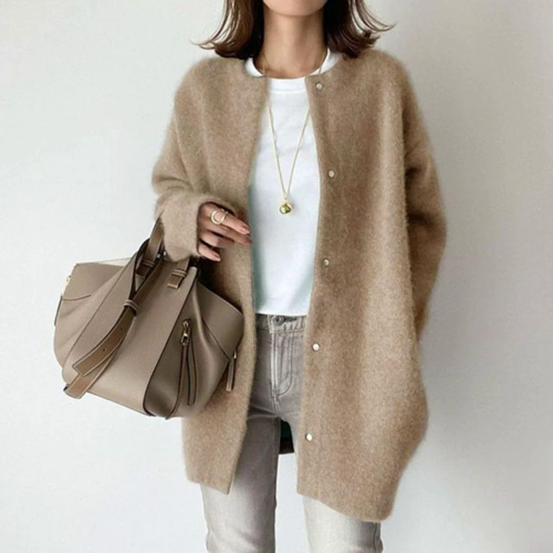 Fashion Canberra I Rosana Timeless Knit Cardigan