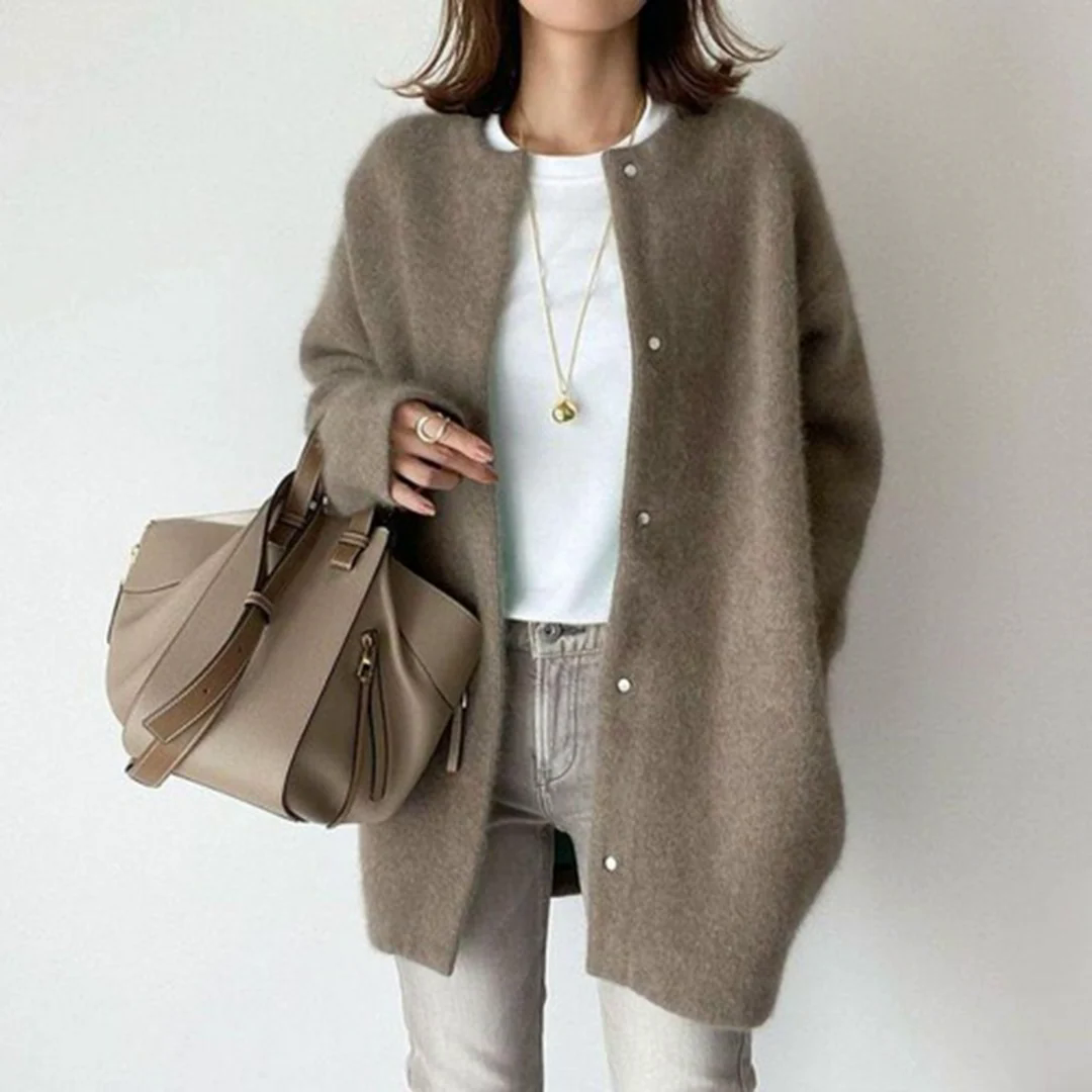 Fashion Canberra I Rosana Timeless Knit Cardigan